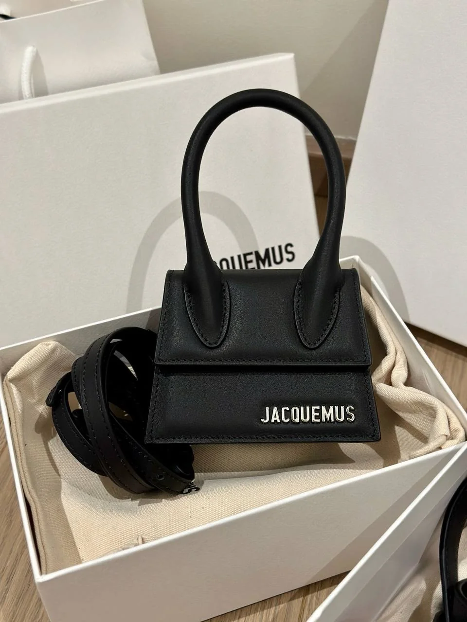 Жіноча сумка - Jacquemus